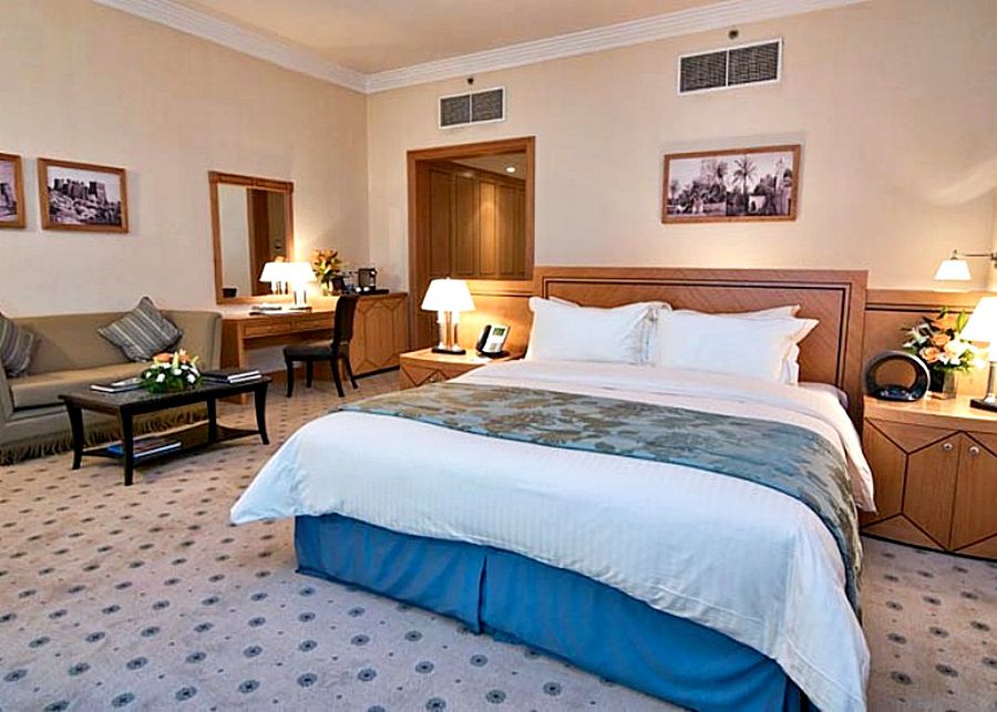 Wiseman Grand Hotel ドーハ エクステリア 写真 A room at the Grand Hyatt Hotel, Amman