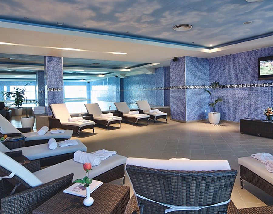 Wiseman Grand Hotel ドーハ エクステリア 写真 The spa at the Grand Hotel