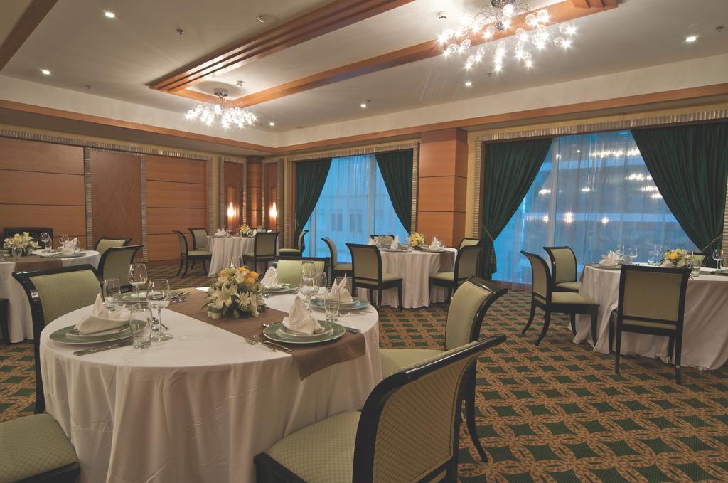 Wiseman Grand Hotel ドーハ エクステリア 写真 The ballroom