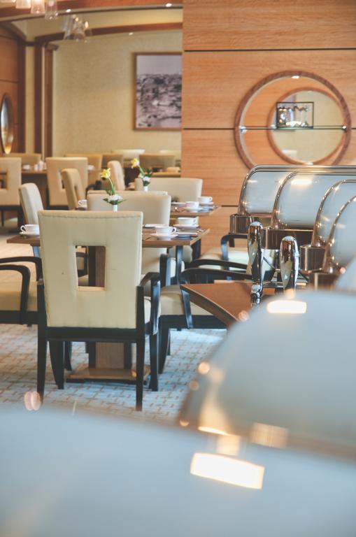 Wiseman Grand Hotel ドーハ エクステリア 写真 The interior of the restaurant